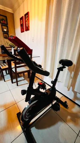 Bike Spinning Ergométrica Qivuna Semi Nova - Banco e Guidão Reguláveis
