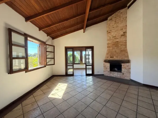 Casa com 4 dormitórios, sendo 3 suítes para venda ou locação - Granja Viana - Cotia - SP