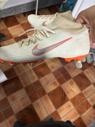 chuteira nike