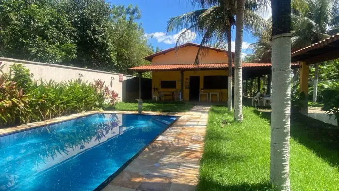 Casa Paraipaba Próximo Á Praia de Lagoinha, Setor C2, 17m x 100m, 3 Qtos, Piscina e Deck
