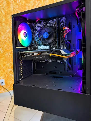 PC Gamer i5-10400F + GTX 1660 SUPER 6GB + 16GB RAM + 1T armazenamento