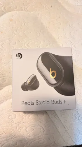 Beats Studio Buds +