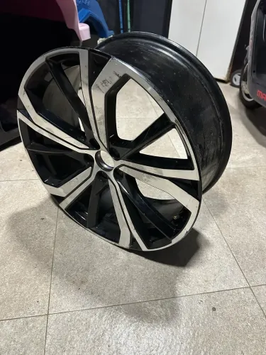 Aro21 XC60 Dark