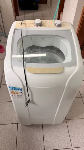 Máquina de lavar seminova