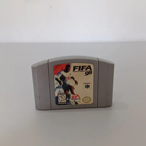 Vendo FIFA: Road to World Cup 98 Original Nintendo 64 Semi novo