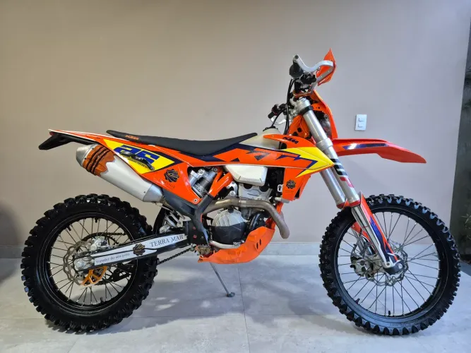 Vendo ktm 250 EXC F ano 23/23