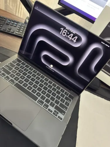 Apple Macbook Pro M4 Pro 24gb 512gb