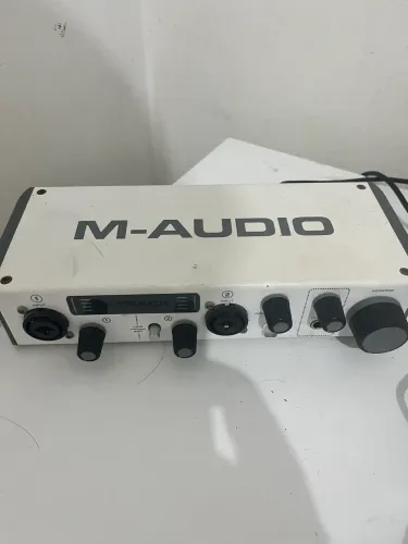 PLACA DE ÁUDIO M-AUDIO