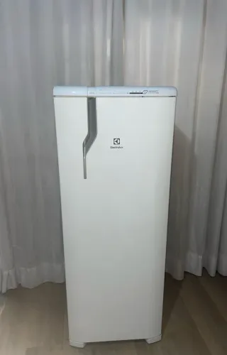Geladeira Electrolux Frost Free Com Garantia e Entrega Grátis