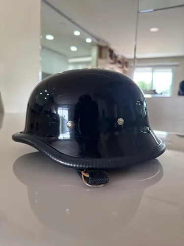 Capacete Coquinho Preto -German