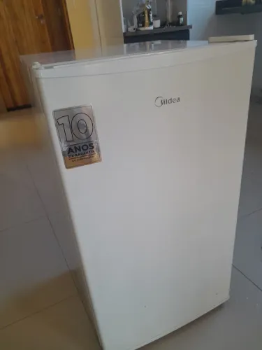 Frigobar Mideia inverter 93 litros 