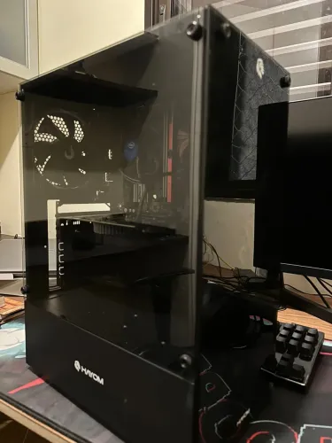 Computador com monitor