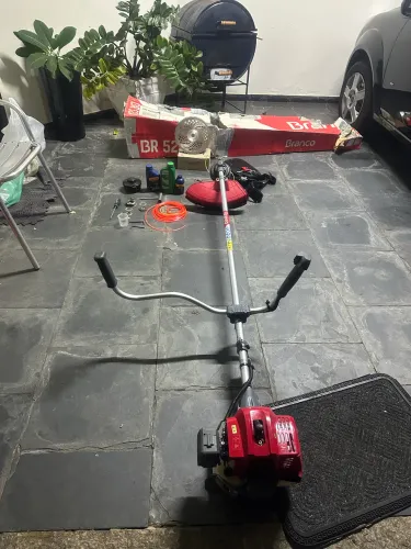 Roçadeira Branco BR52A Profissional