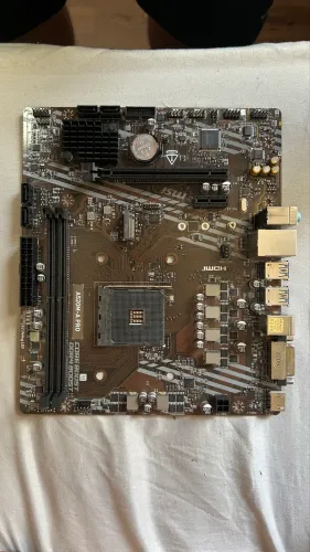 Placa Mãe MSI A520M-A PRO Socket AM4 DDR4
