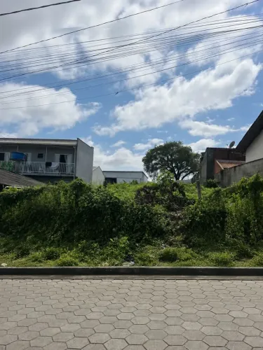 TERRENO COM 336M² EM RUA CALÇADA NO BAIRRO SÃO CRISTOVÃO, A 2.500 METROS DA PRAIA