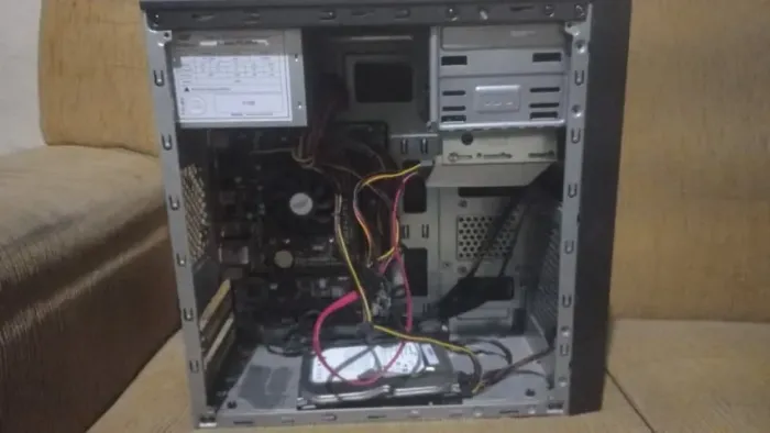 Computador AMD A6-7480 (com placa de vídeo integrada Radeon R5)