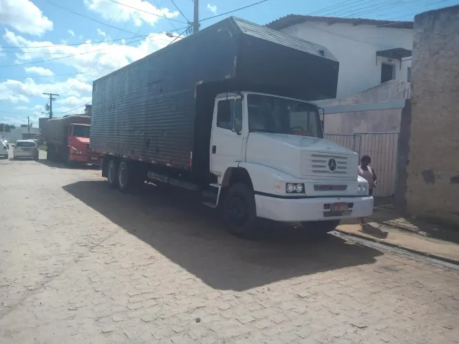 MB 1418 L  motor 366 