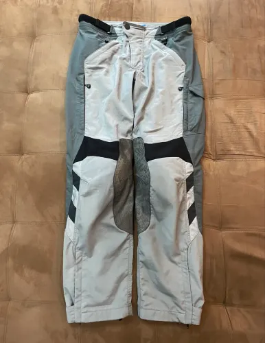 Calça bmw rallye 52EUR