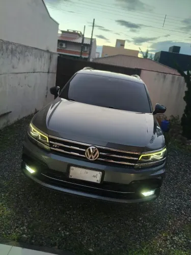 Volkswagen Tiguan Allspac R-line 350 TSI 2.0 4X4 2021