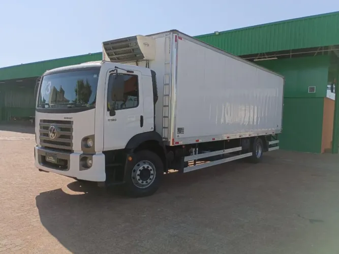 Volkswagen 17.190 2023