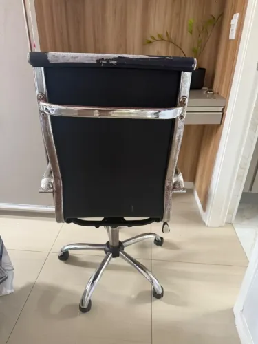 ? CADEIRA EAMES - OPORTUNIDADE!