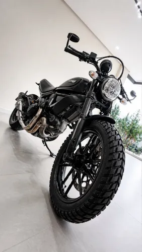 Ducati Scrambler Icon 800 - cor original