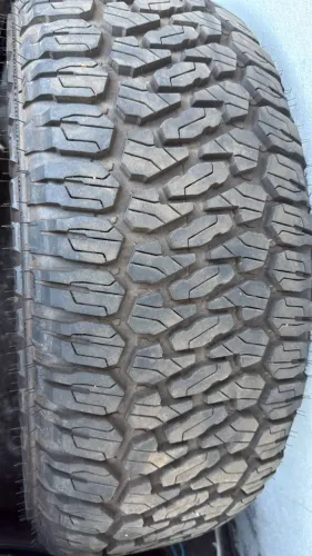 Pneus Amarok seminovos