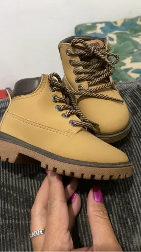 Bota infantil