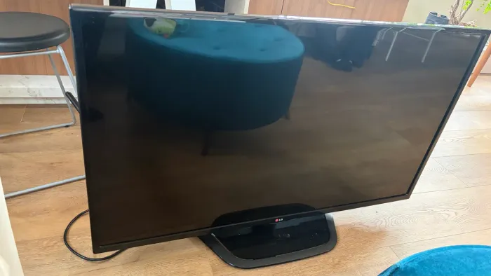 TV LG 47LN5700