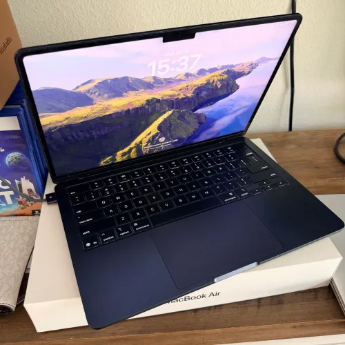 MacBook Air M4 2025