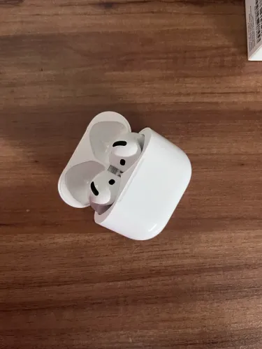 AirPods 4 - Excelente estado