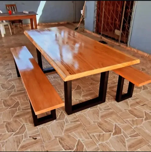 Mesa de madeira
