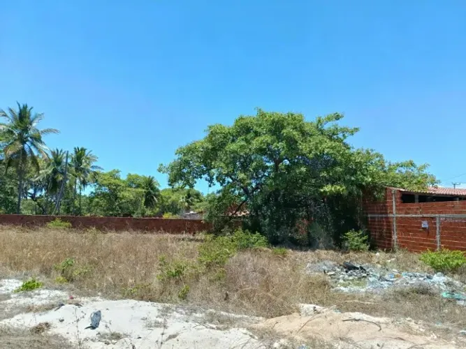 TERRENO EM BEBERIBE MUNICIPIO DE SUCATINGA