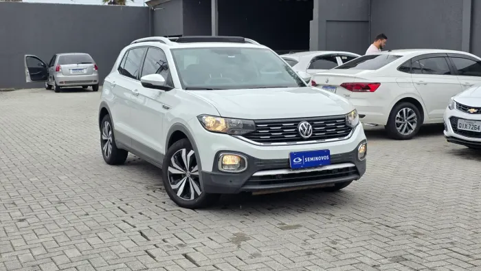 Volkswagen T-Cross Highline 1.4 TSI Flex 16V 5P AUT 2021
