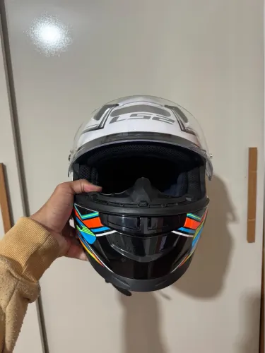 Capacete ls2