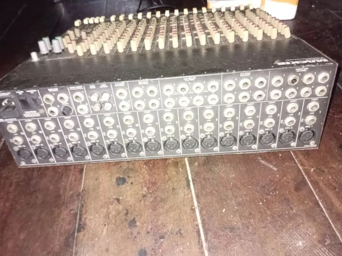 Mesa som makie 1604vxz