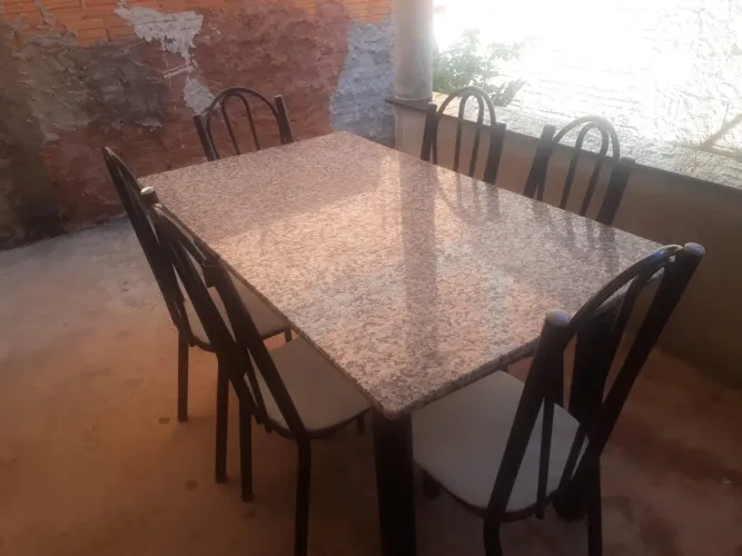 Mesa granito 