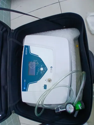 Equipamento médico gerador de ozonio veterinario