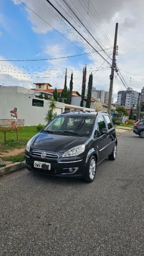 Fiat Idea Essence 1.6 Flex 16V 5P 2014