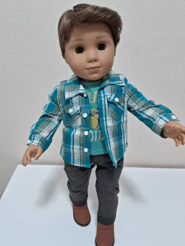 Boneco american gilr boy 