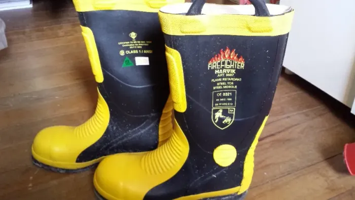 Bota de Bombeiro Harvik seminova