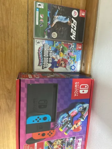 Nintendo Switch 