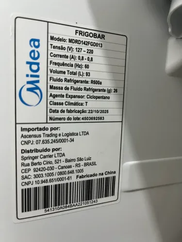 Frigobar bivolt,usado por 2 meses!
