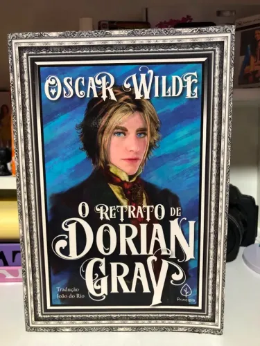 LIVRO: O RETRATO DE DORIAN GRAY (OSCAR WILDE)