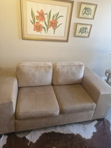 Sofa semi novo para apartamento pequeno