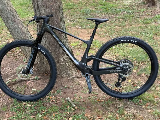 Scott Spark RC Team Issue 2025