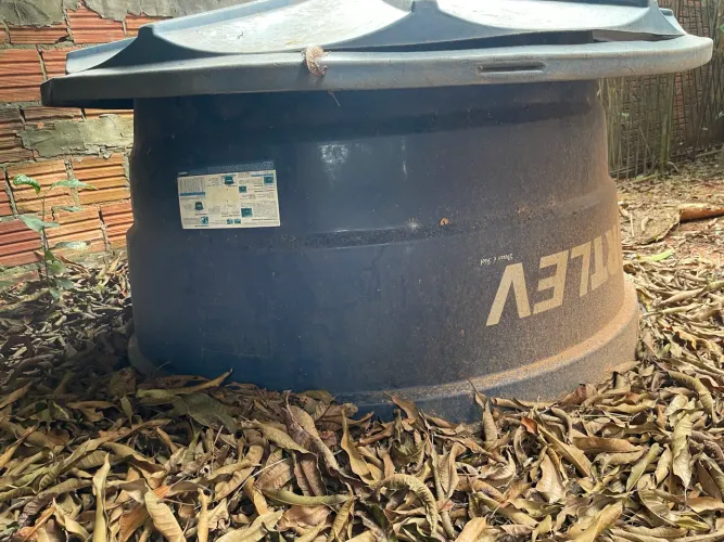 Caixa d?água 1000L