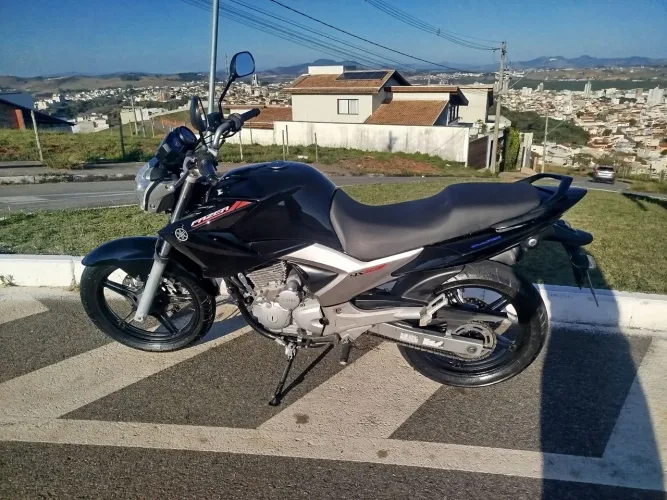 Yamaha YS 250 Fazer Blueflex