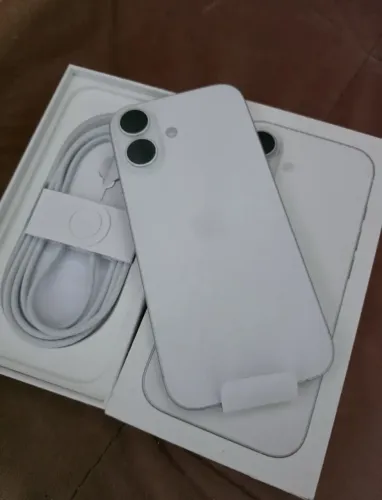 Iphone 17 256gb Branco vendo e troco