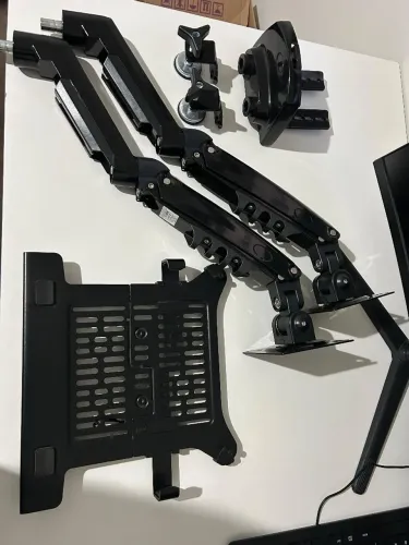 Suporte articulado para notebook e monitor